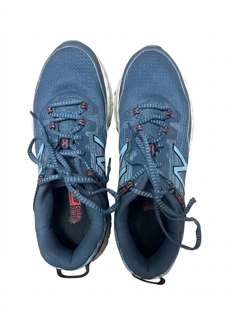 Women’s New Balance Blue Trail Shoes (Size: 10.5)
